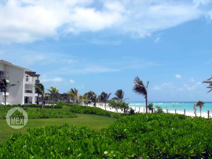 Beachfront Lifestyles, Mexico
